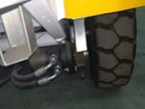 The auxiliary walking system is directly driven by Italy SAM wheel rim motor