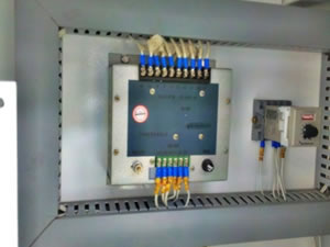 Digital automatic voltage regulator